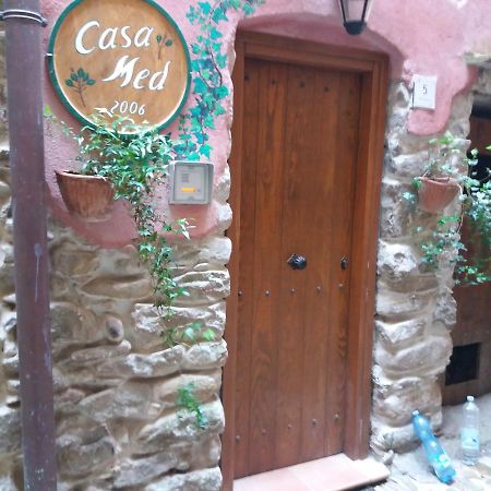 Casa Med Holiday Home Isolabona Экстерьер фото