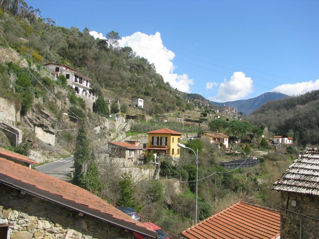 Casa Med Holiday Home Isolabona Экстерьер фото